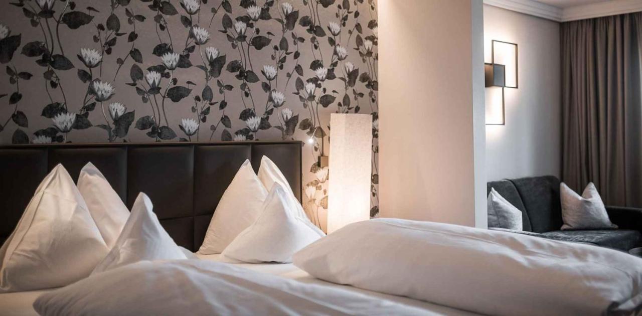 Hotel Resmairhof سكين المظهر الخارجي الصورة